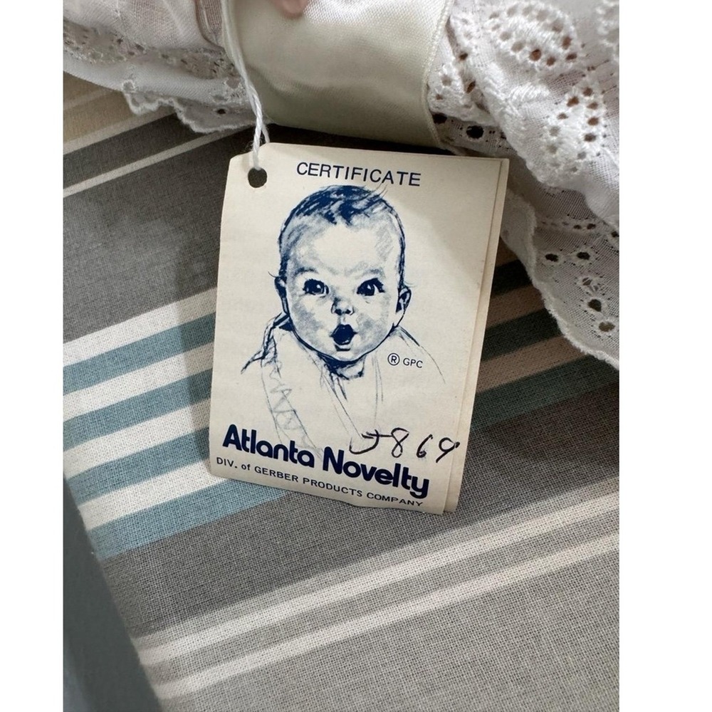 Gerber Baby White‎ Lace Dress Bonnet Satin Ribbon Bow Christening Doll Collector - Picture 2 of 6